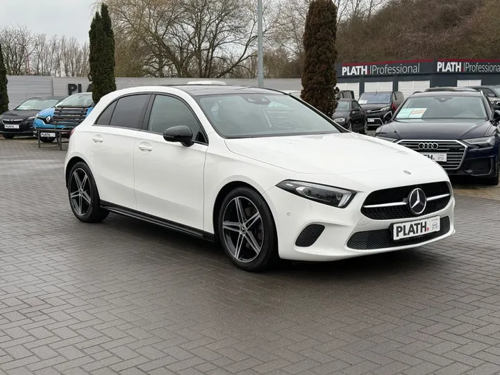 Mercedes-Benz A 220