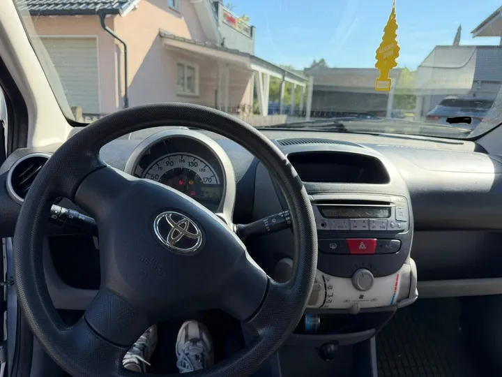 Toyota Aygo (X)