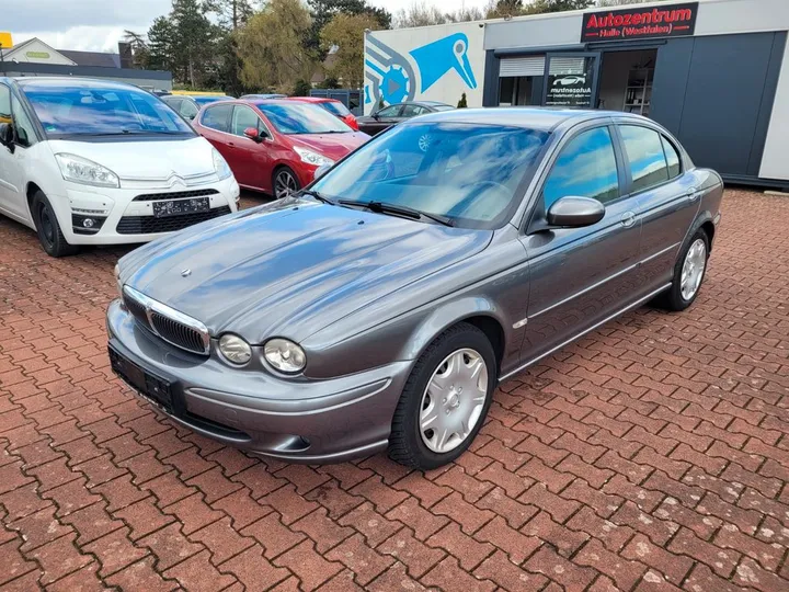 Jaguar X-Type