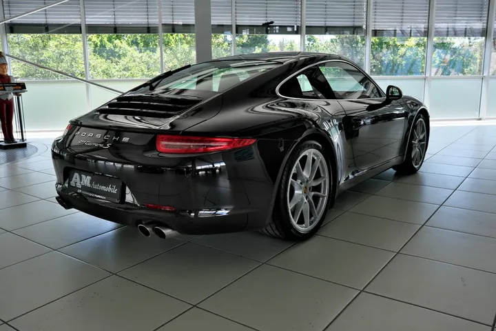 Porsche 991