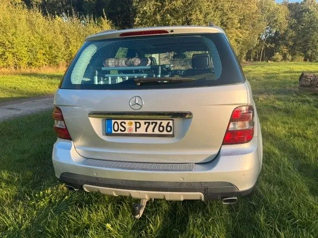 Mercedes-Benz ML 320