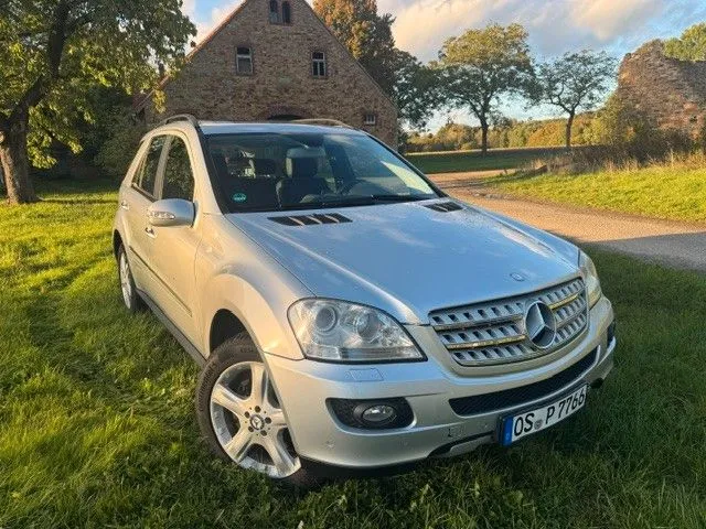 Mercedes-Benz ML 320