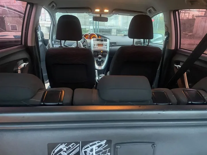 Toyota Corolla Verso
