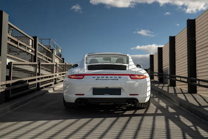 Porsche 991