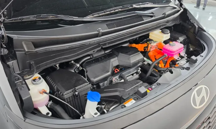 Hyundai Staria