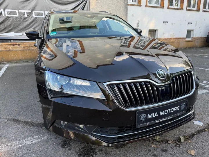 Škoda Superb