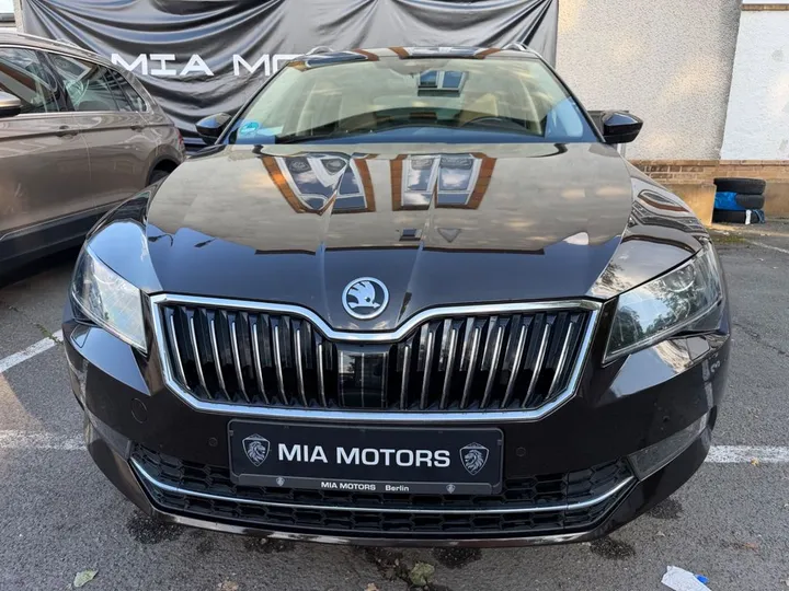 Škoda Superb