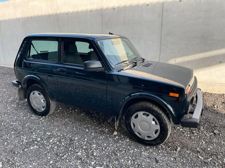 Lada Niva