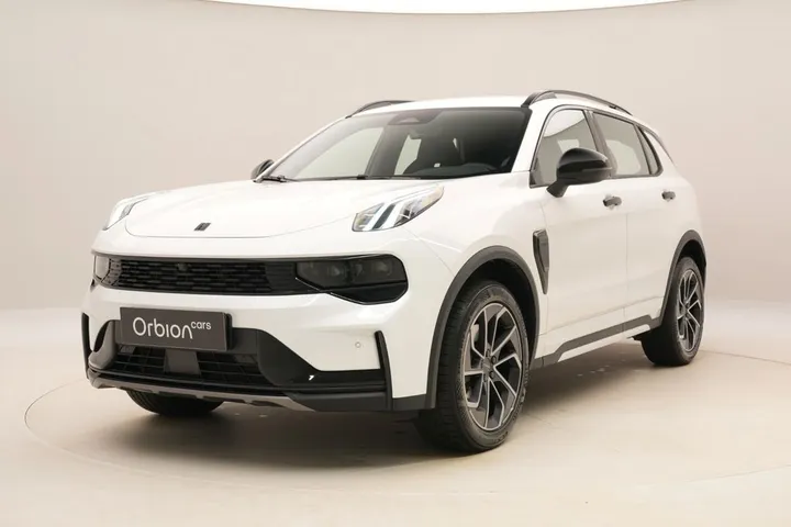Lynk&Co 01
