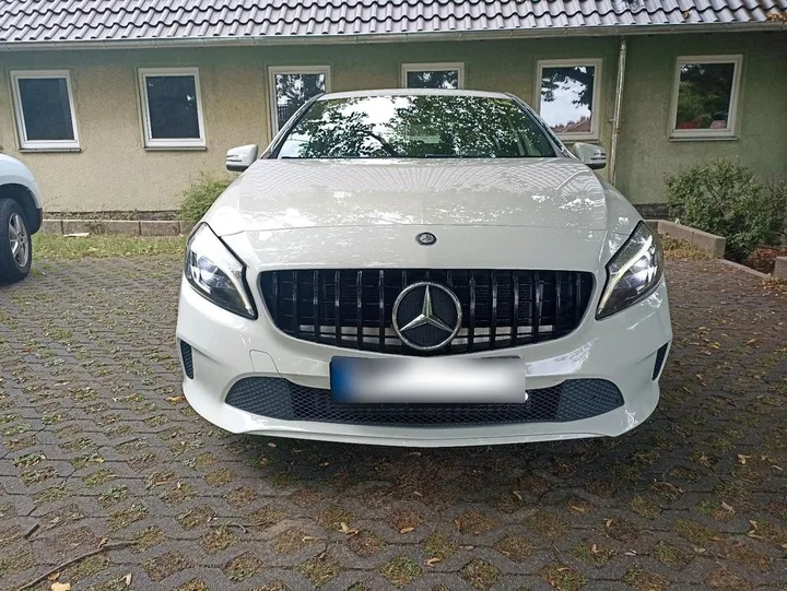 Mercedes-Benz A 160