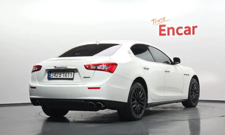 Maserati Ghibli