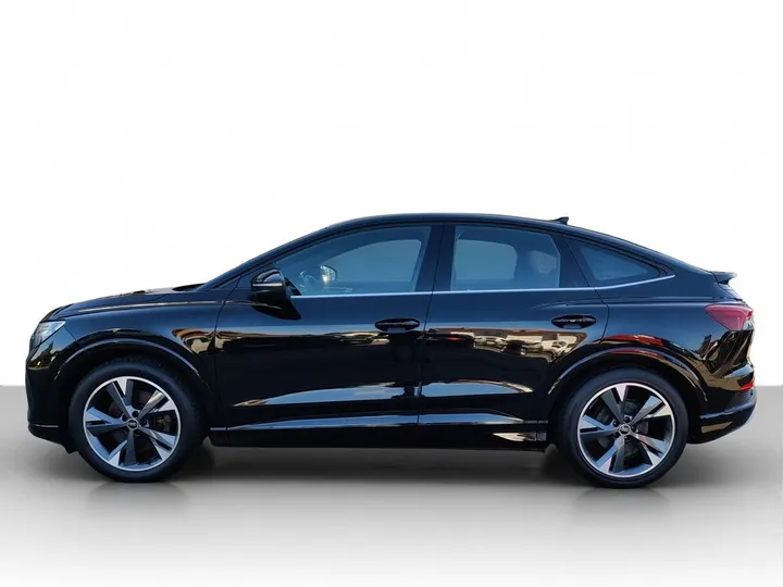 Audi Q4