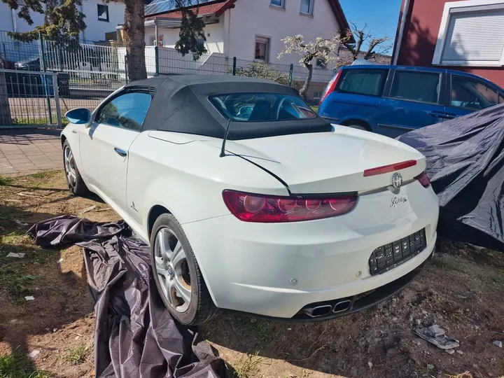 Alfa Romeo Spider