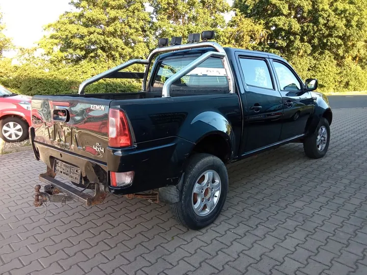 Tata Xenon