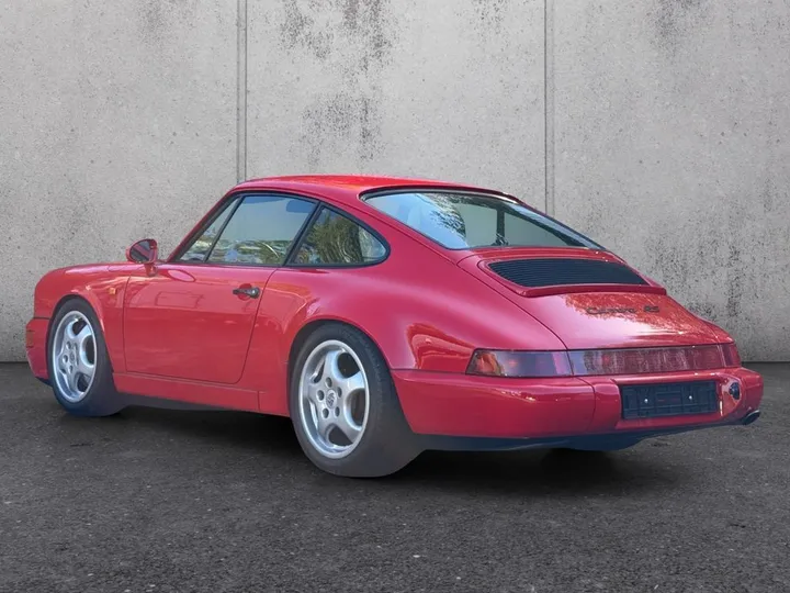 Porsche 964