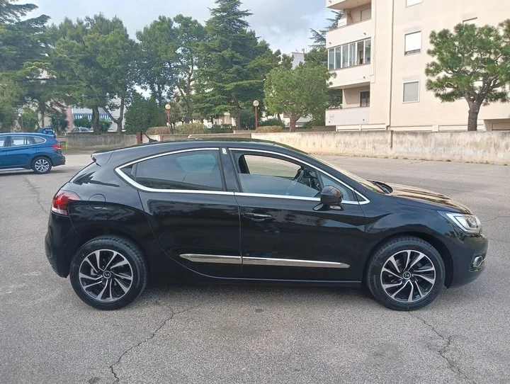 DS Automobiles DS4