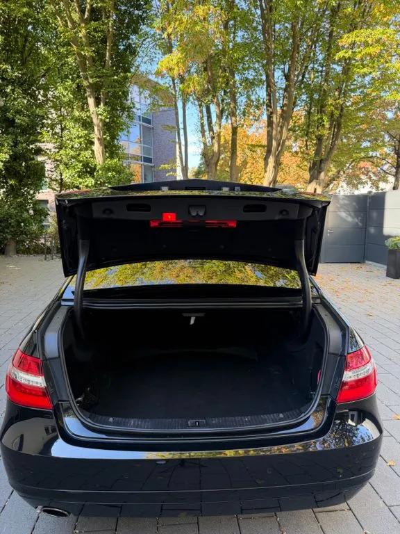 Mercedes-Benz E 250