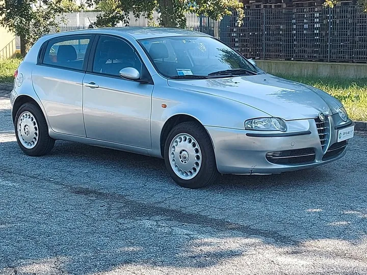 Alfa Romeo 147