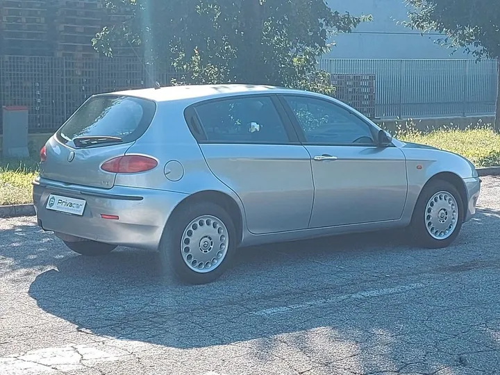 Alfa Romeo 147