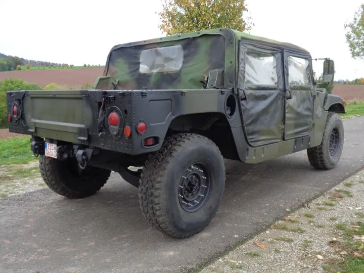 Hummer H1