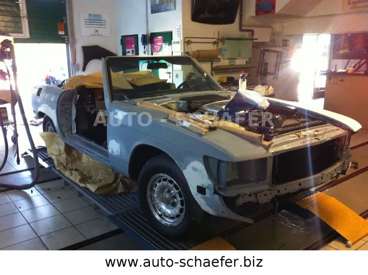 Mercedes-Benz 380