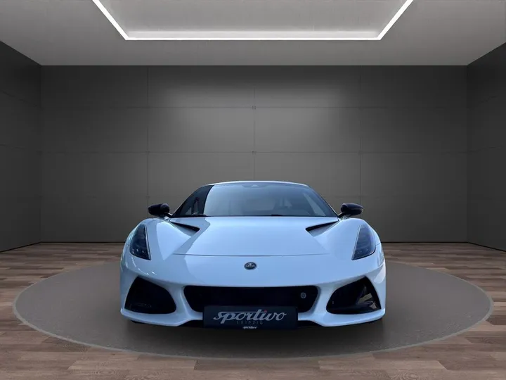 Lotus Emira