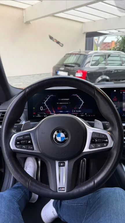 BMW M240i