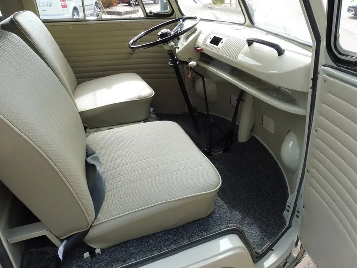 Volkswagen T1