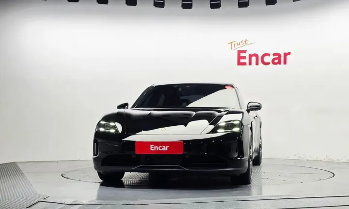Porsche Taycan