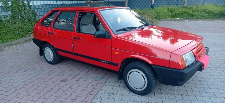 Lada Samara