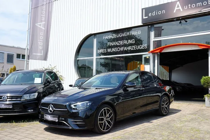 Mercedes-Benz E 300