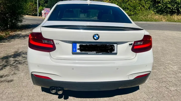 BMW 220