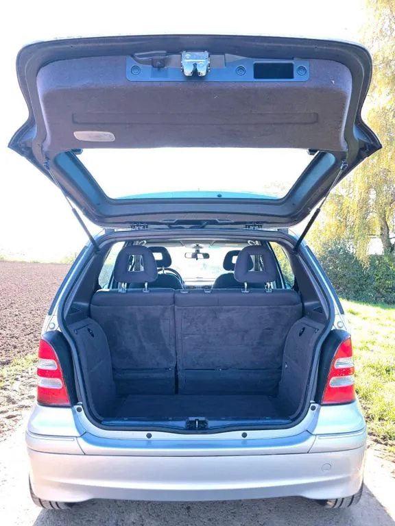 Mercedes-Benz A 190