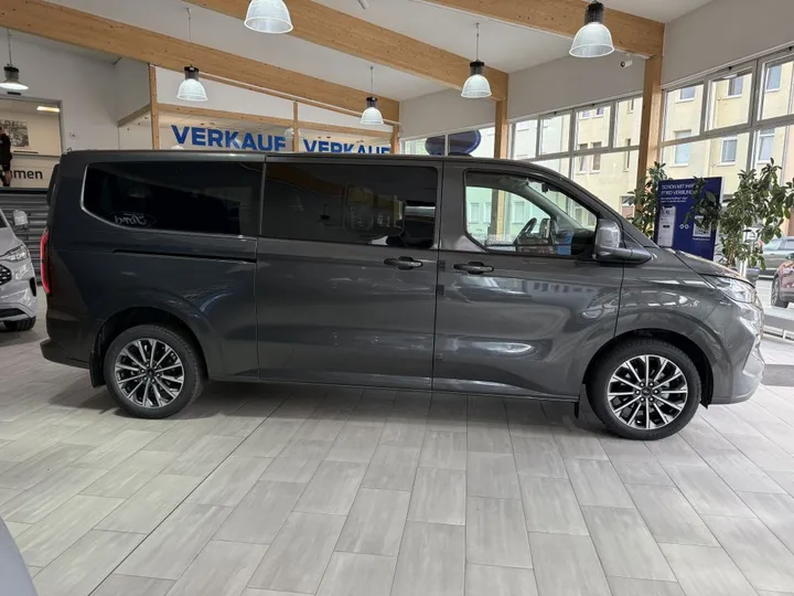 Ford Tourneo Custom