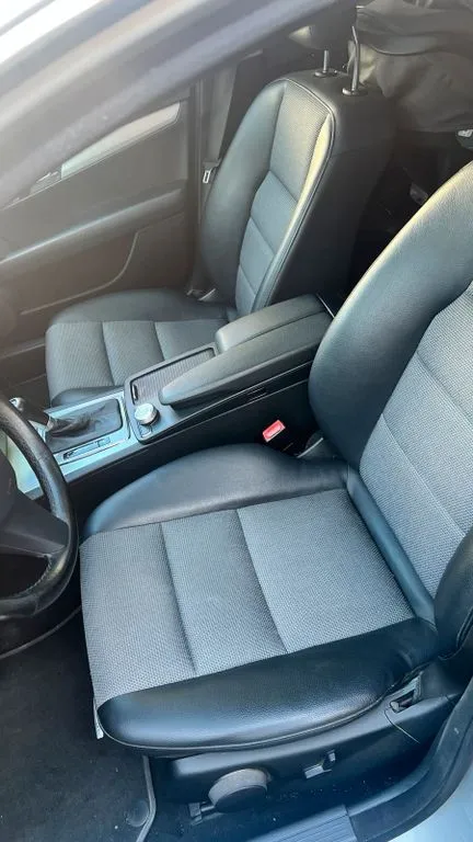 Mercedes-Benz E 320