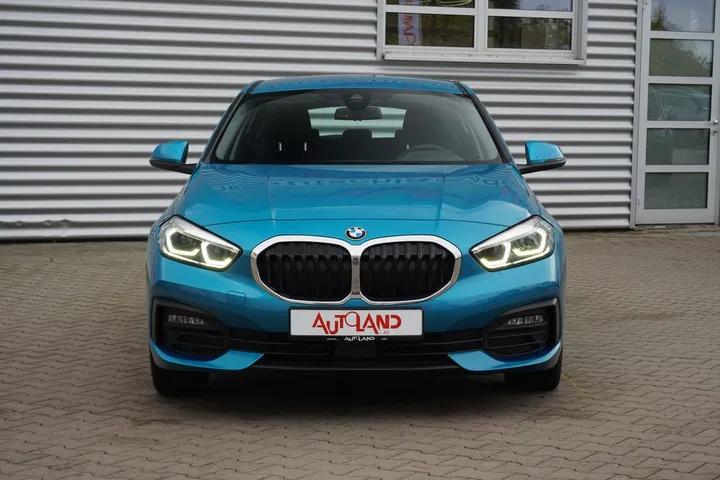 BMW 118