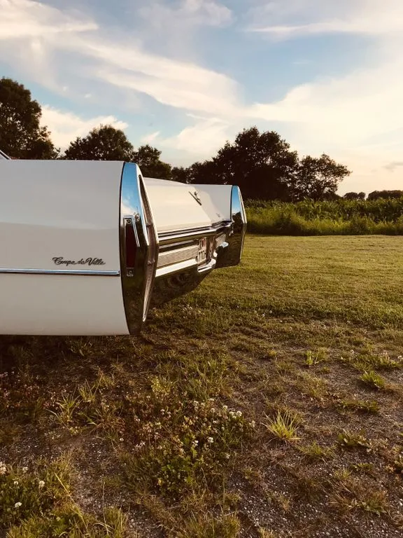 Cadillac Deville