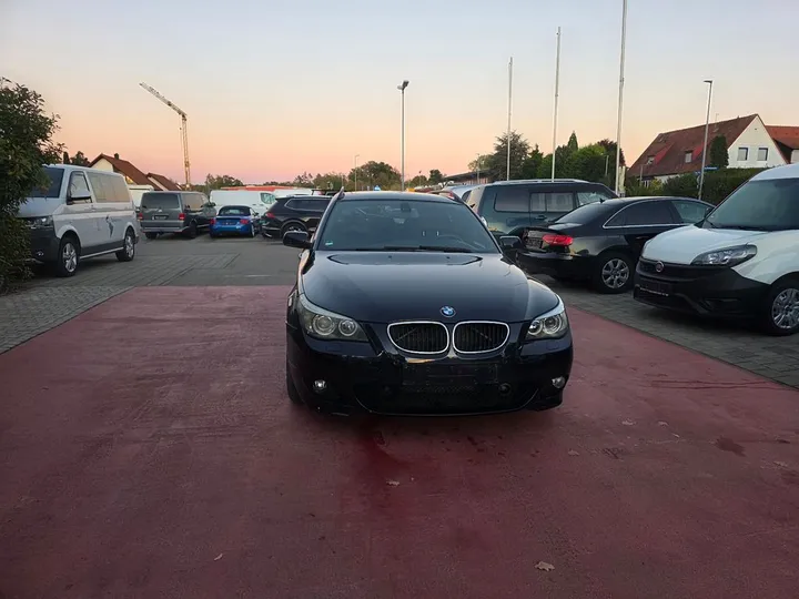 BMW 525