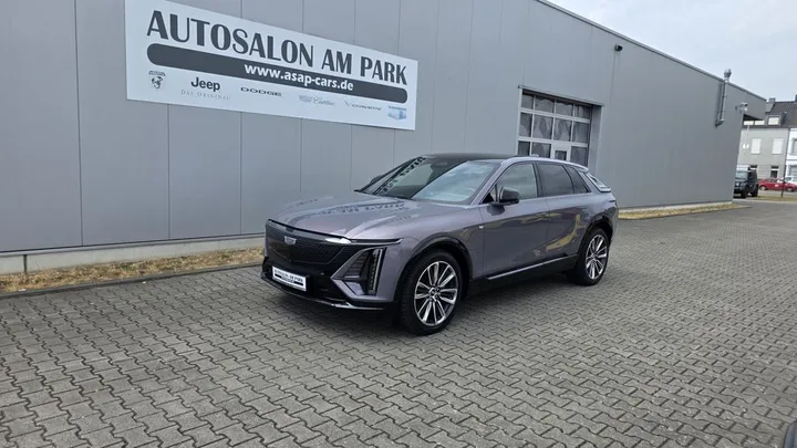 Cadillac LYRIQ