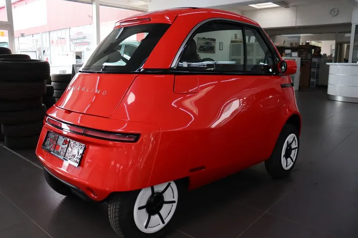 Microlino Pioneer