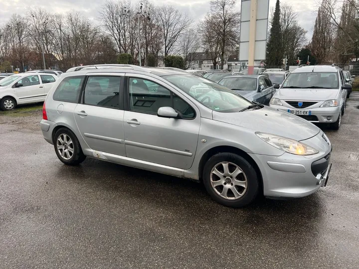 Peugeot 307