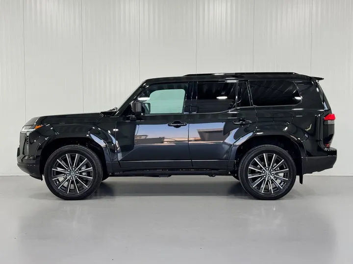 Lexus GX 550