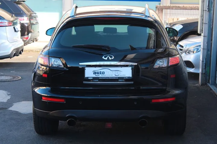 Infiniti FX