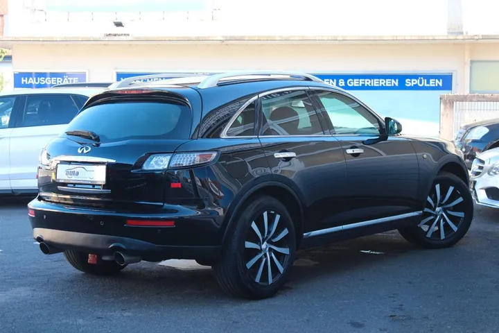 Infiniti FX