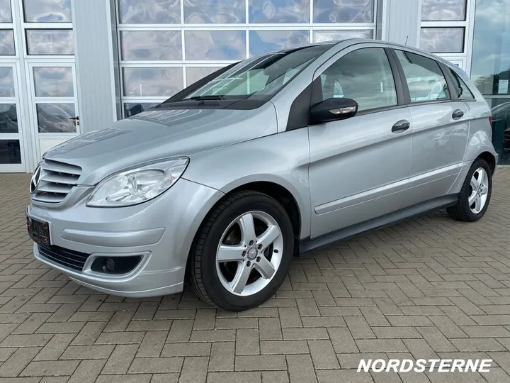 Mercedes-Benz B 150