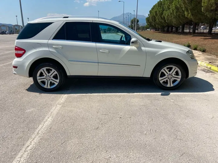 Mercedes-Benz ML 350