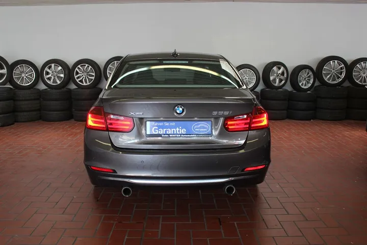 BMW 335
