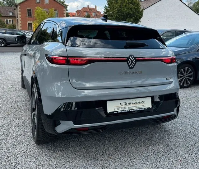 Renault Megane E-TECH