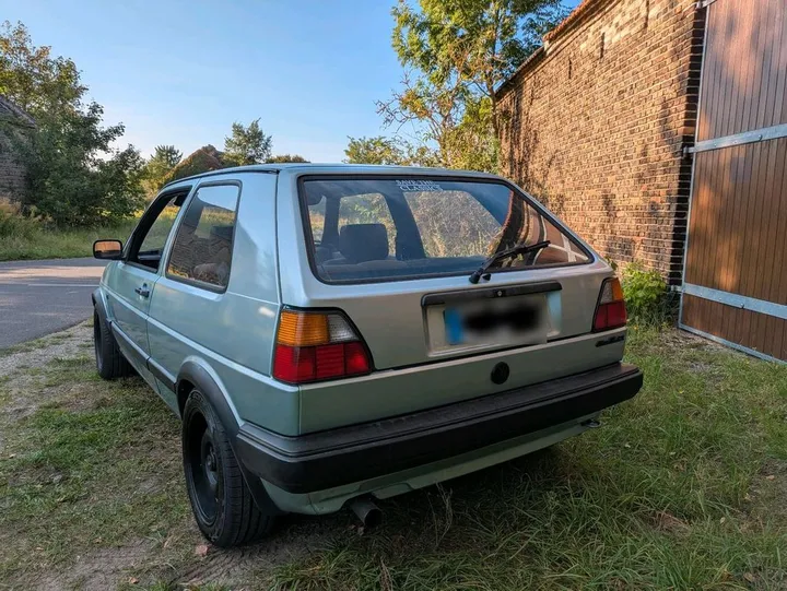 Volkswagen Golf