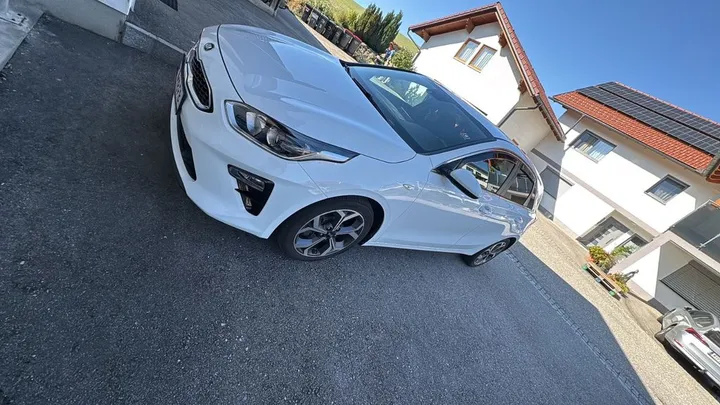 Kia cee'd / Ceed